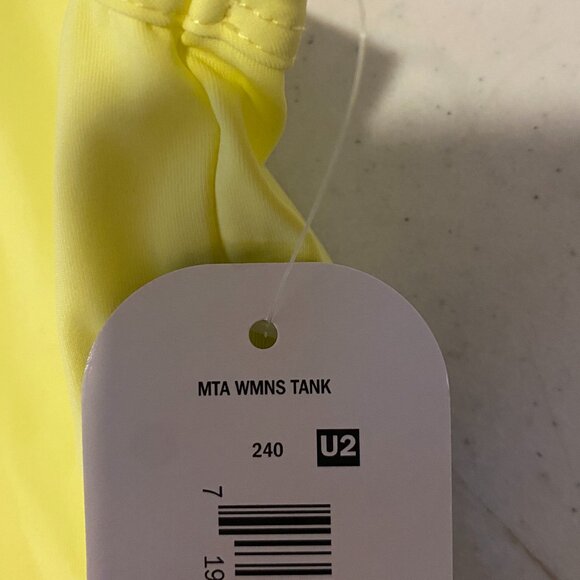 MTA Sports, NWT, women's lemon yellow, 1X, sleeveless tank top with zipper. - Picture 6 of 6